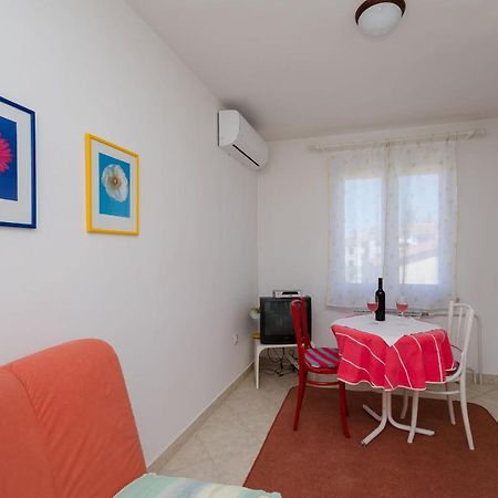 Apartments Milan Porec Ngoại thất bức ảnh