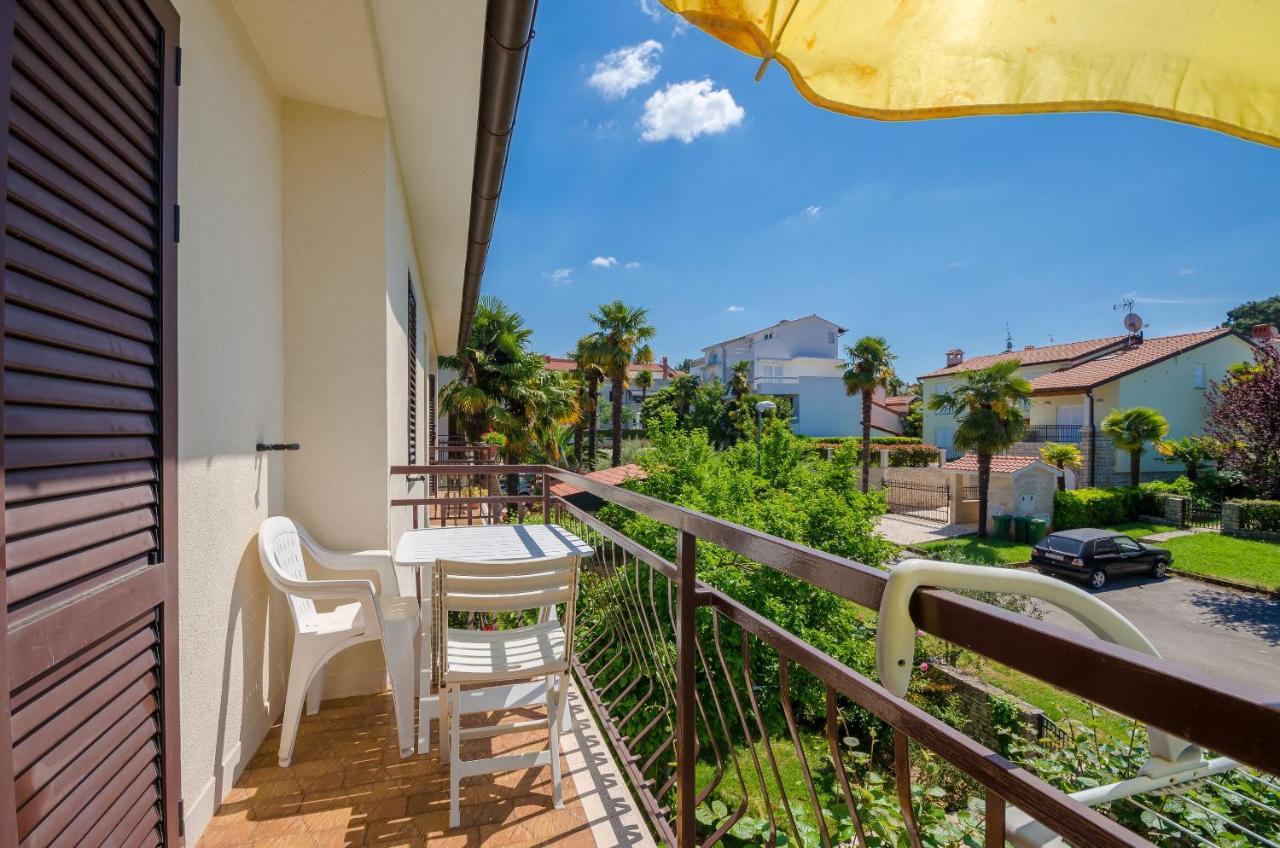 Apartments Milan Porec Ngoại thất bức ảnh