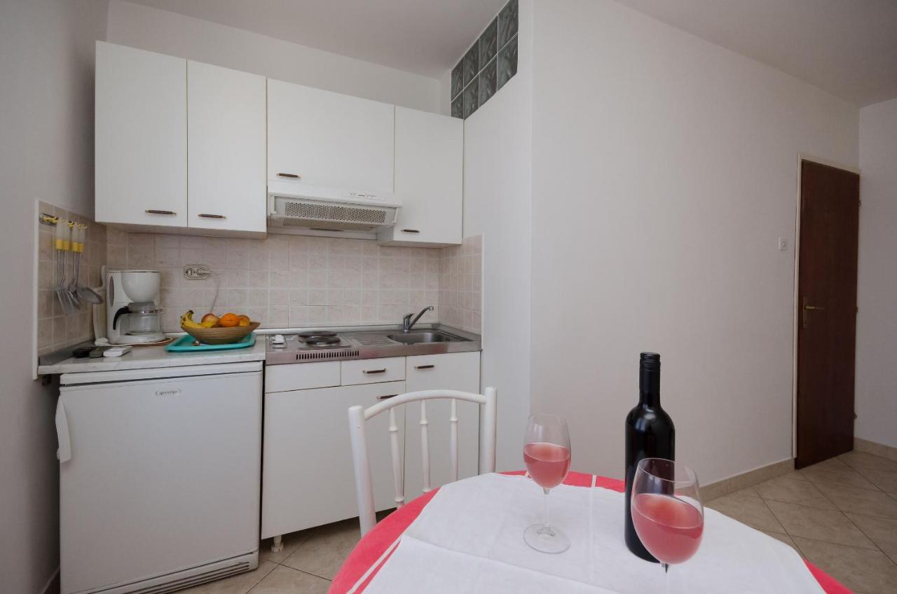 Apartments Milan Porec Ngoại thất bức ảnh