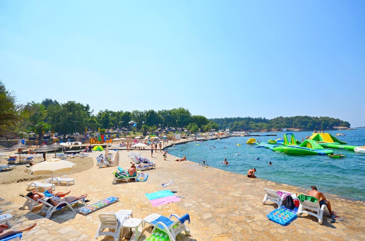 Apartments Milan Porec Ngoại thất bức ảnh